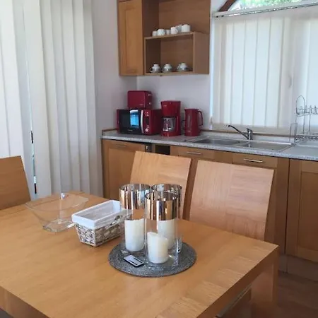 Vilă Stunning With Private Pool