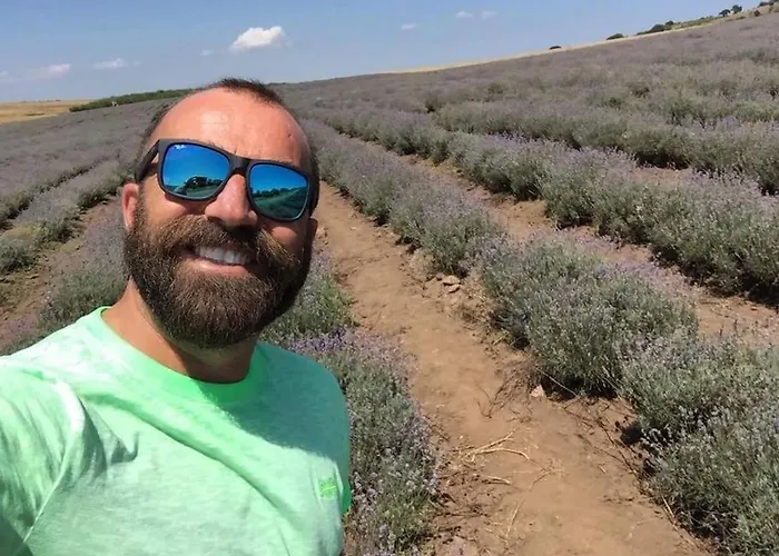 Stunning With Private Pool