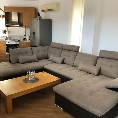 Βίλα Stunning With Private Pool